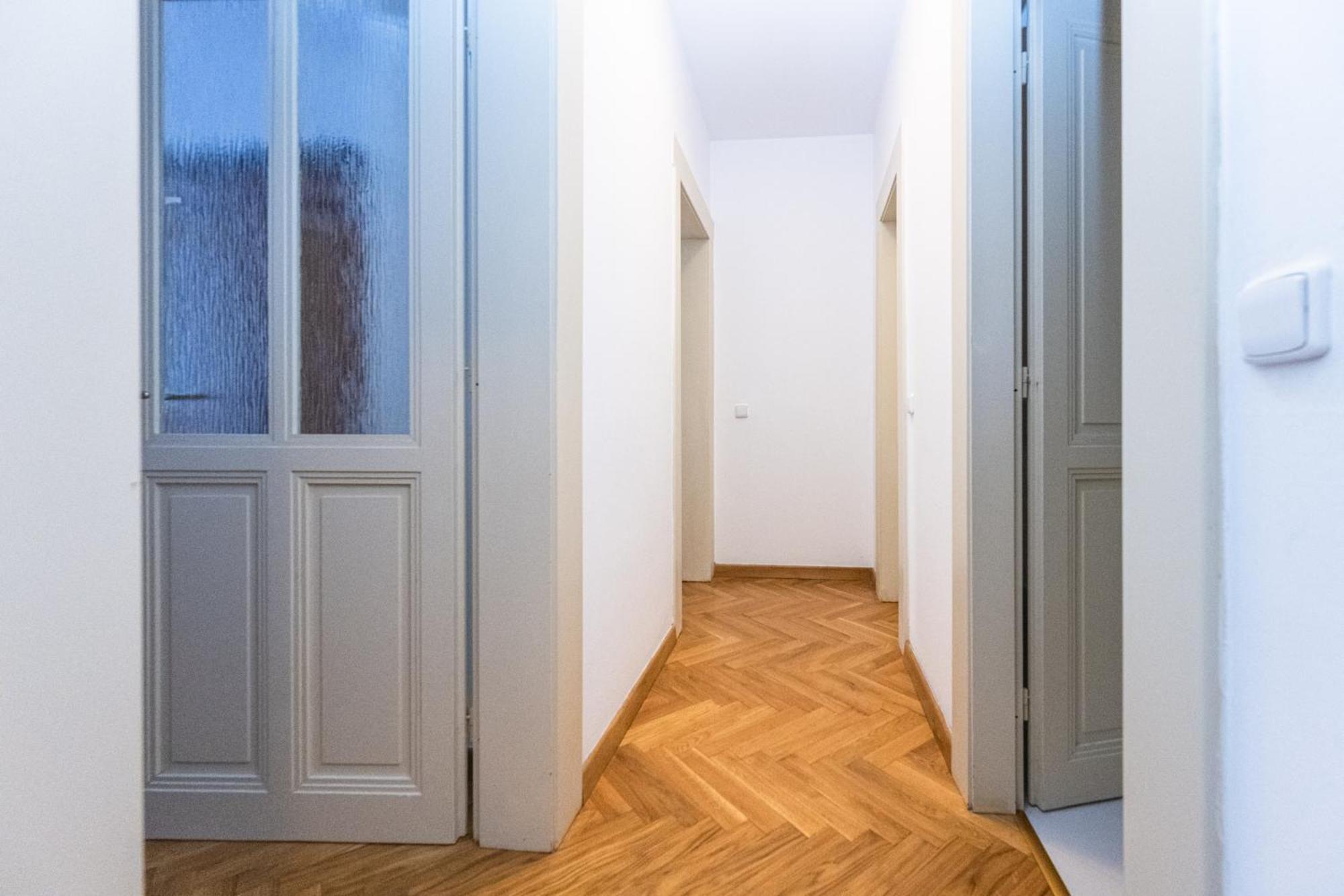 Jiriho Z Podebrad Apartments Prag Exteriör bild